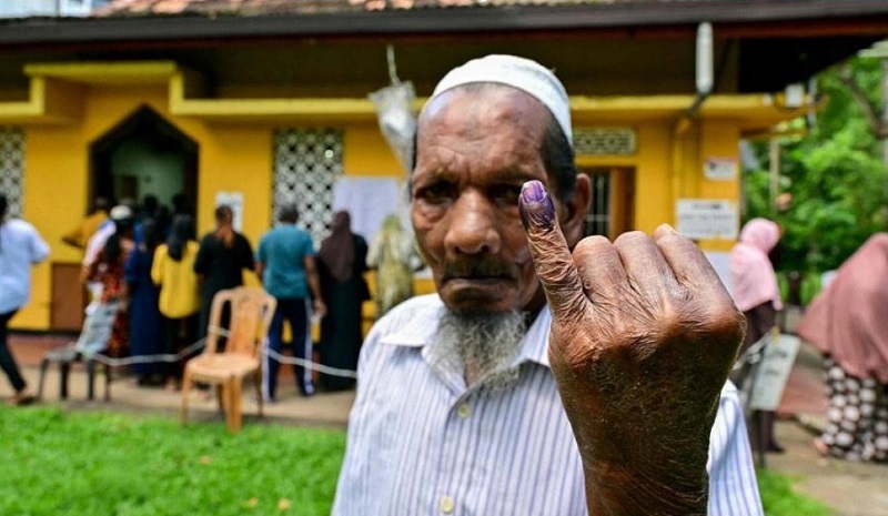 श्रीलङ्कामा भएको राष्ट्रपतीय चुनावको मतगणना चल्दै