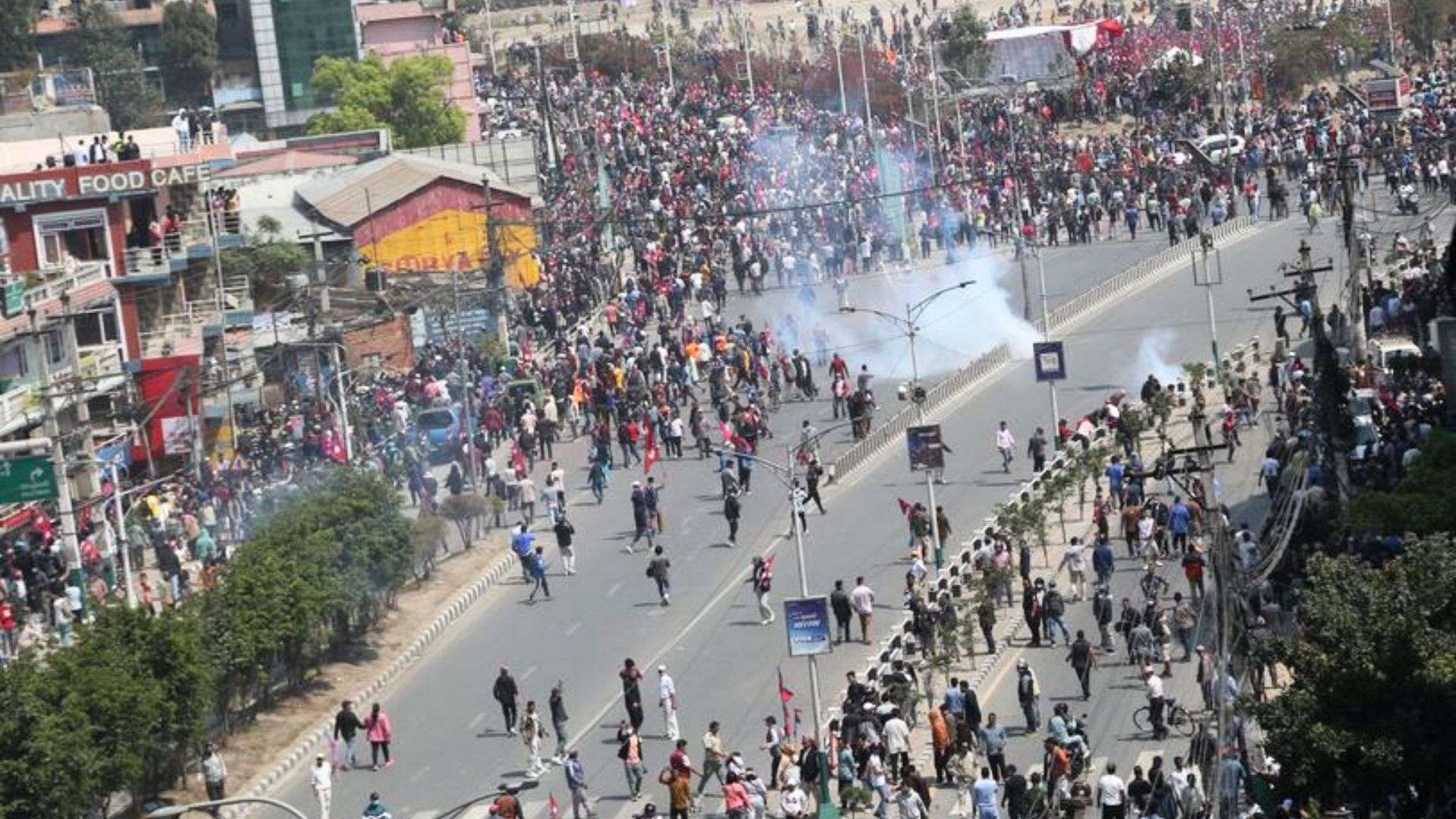 तीनकुने घट्ना प्रकरण : दुर्गा प्रसाईंलगायत ६१ जनाविरुद्ध मुद्दा दर्ता