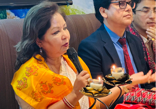 अहिलेकै नकारात्मक सोचले देश बन्दैनः परराष्ट्रमन्त्री