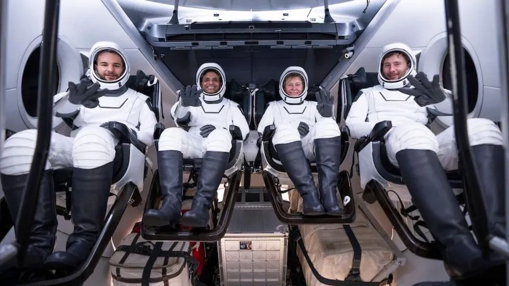 ४१ वर्षपछि फेरि अन्तरिक्षमा भारतीय! ग्रुप क्याप्टेन शुभांशु शुक्लाको ऐतिहासिक यात्रा