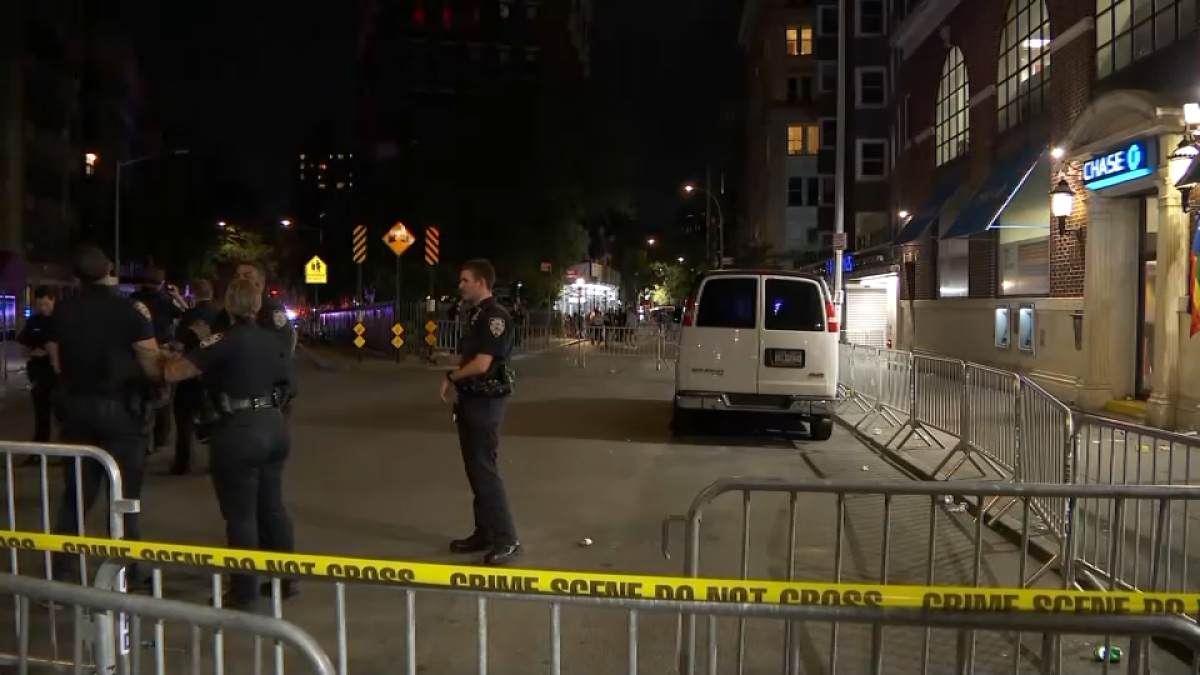 न्यूयोर्क सिटीको स्टोनवाल इन नजिकै गोली प्रहार: दुई किशोरी घाइते