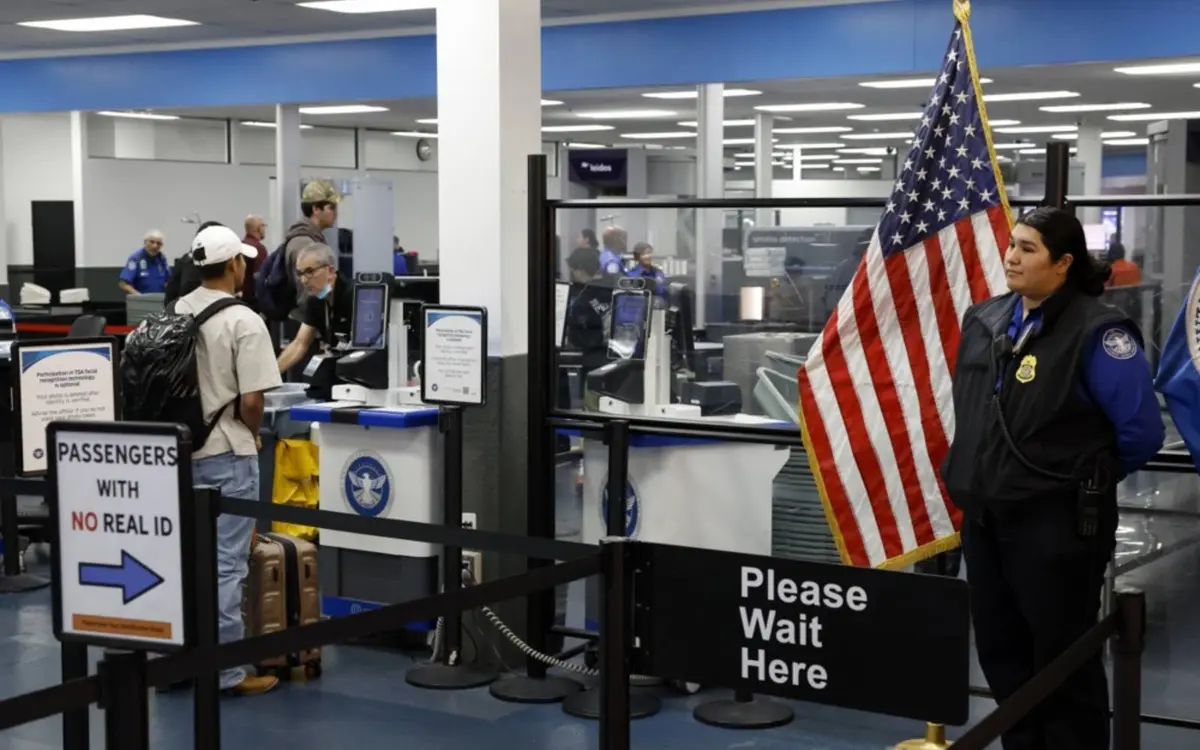 अमेरिका भ्रमण गर्ने विदेशी पर्यटकले अब ‘भिसा इन्प्रत्यास शुल्क’ तिर्नुपर्ने — जान्नुपर्ने मुख्य तथ्यहरू