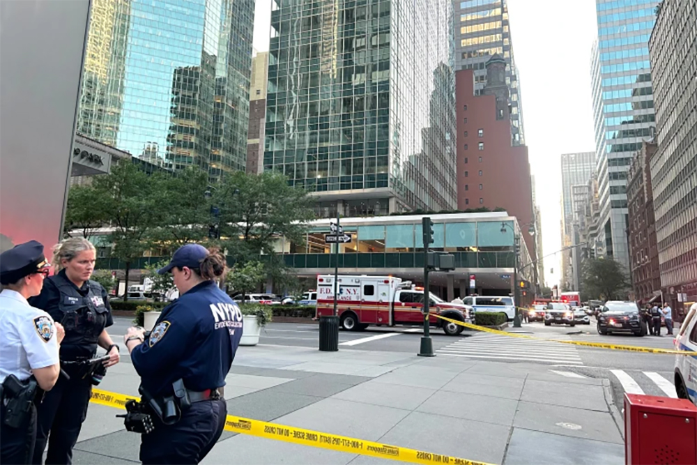 न्युयोर्कस्थित कार्यालयमा गोली चल्दा बन्दुकधारीसहित पाँच जनाको मृत्यु