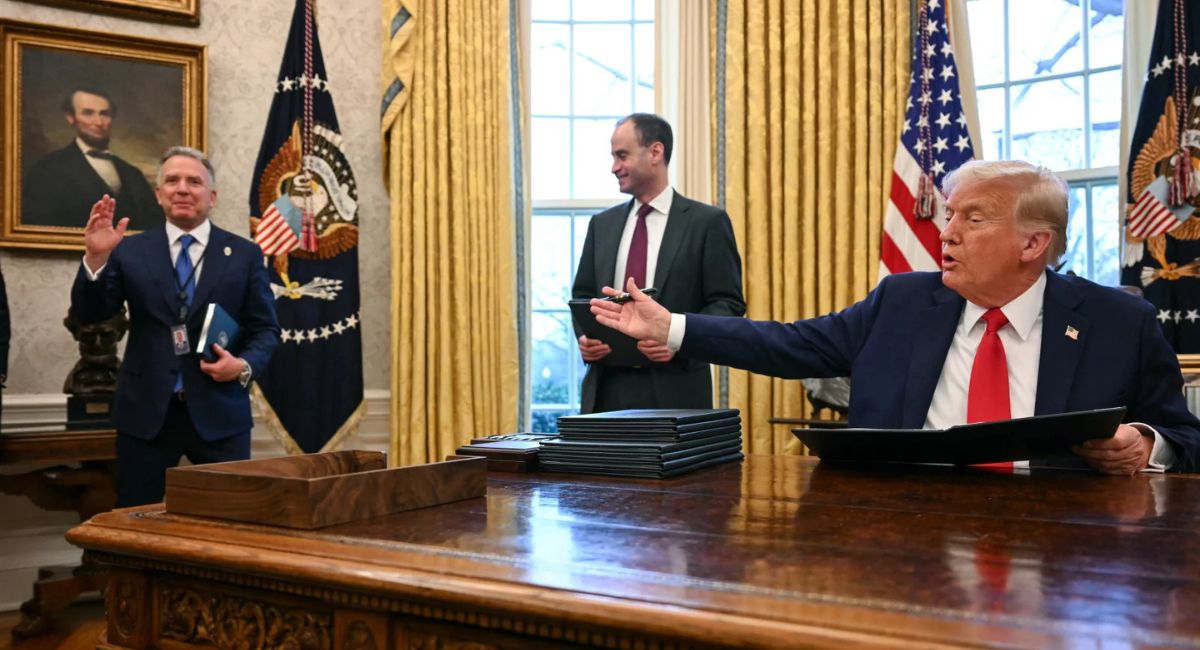 डोनाल्ड ट्रम्पले ‘युद्धपछिको गाजाका लागि व्यापक योजना’ बारे ह्वाइट हाउसमा ‘ठूलो बैठक’ गर्ने