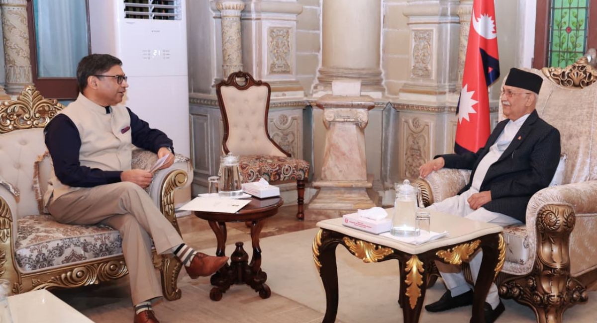 भारतीय विदेश सचिव मिश्रीले प्रधानमन्त्रीलाई भेटे