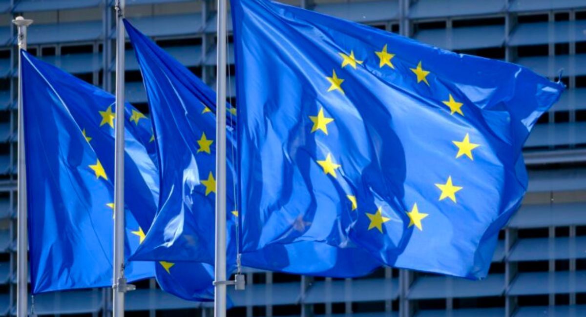 अमेरिकाको ‘डिजिटल दादागिरी’ अन्त्य गर्ने सुरमा युरोप: ट्रम्पको त्रासले प्रविधिमा आत्मनिर्भर बन्ने तयारी