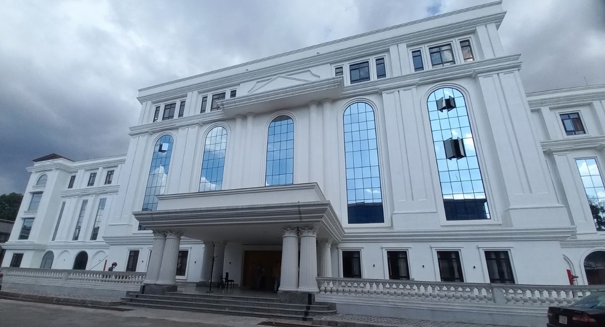 आगजनीबाट जोगिएका सामग्रीबाटै तयार हुँदैछ प्रधानमन्त्रीको कार्यकक्ष