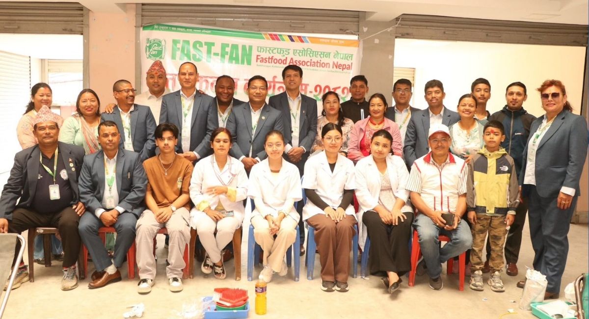 काठमाडौंमा ७४ जनाले गरे रक्तदान