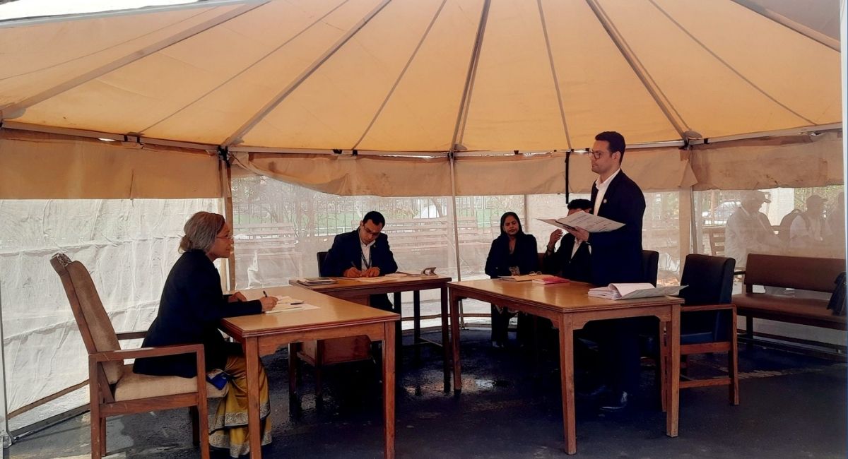 पालमुनिबाटै सर्वोच्च अदालतको इजलास सञ्चालन