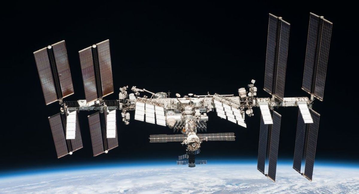 अन्तरिक्ष अनुसन्धानमा अमेरिकी प्रविधिको नयाँ चरण : पुनःआपूर्ति यानले सामग्री पुर्‍यायो