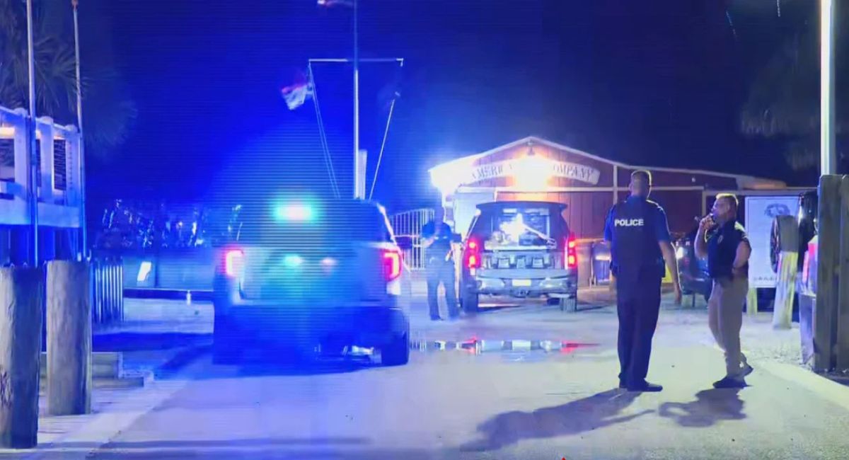 उत्तरी क्यारोलिनामा गोली चल्दा तीन जनाको मृत्यु, आठ घाइते