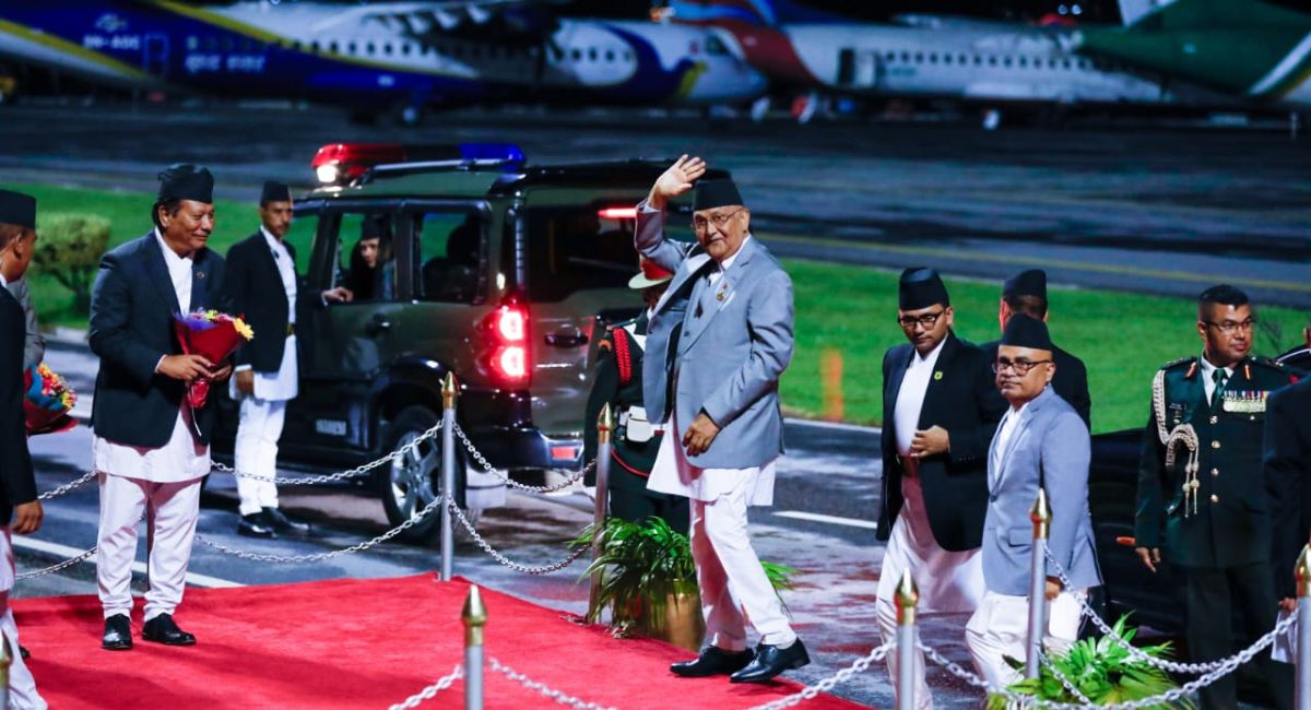 चीनको भ्रमण सकेर प्रधानमन्त्री ओली स्वदेश फिर्ता