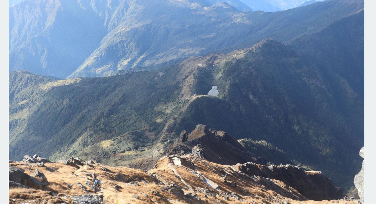 पर्यटकको आकर्षण बनेको साल्पा-सिलिचुङ क्षेत्र