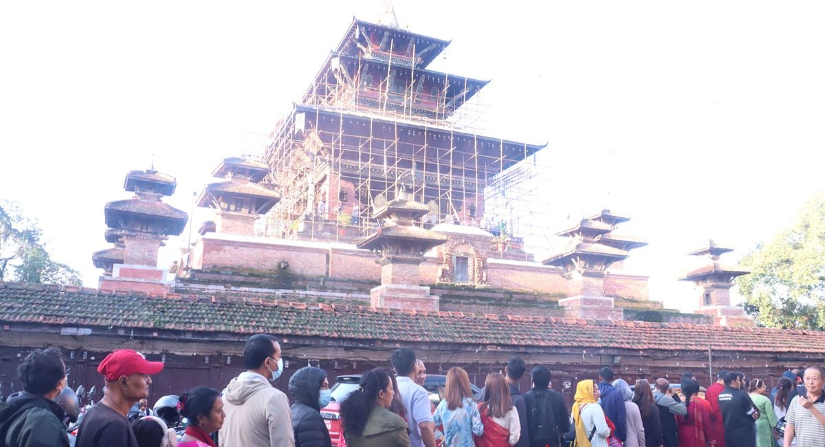 भक्तपुरमा महानवमीका दिन तलेजु भवानी मन्दिर खुला, दर्शनार्थीहरूको घुइँचो