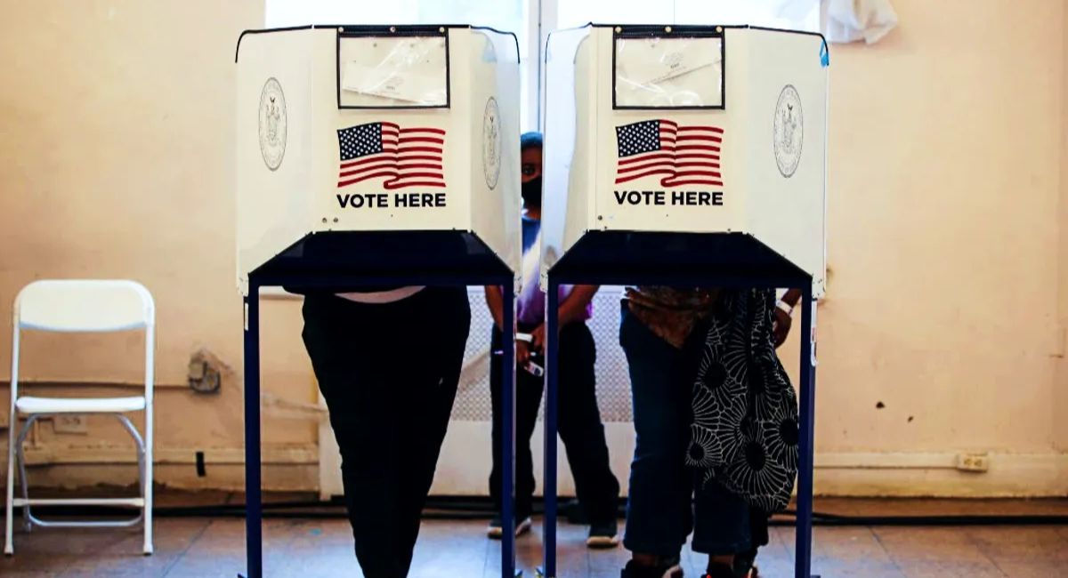 न्युयोर्क सिटीमा प्रारम्भिक मतदानको उत्साह : पहिलो दिनमै ७९ हजारभन्दा बढी मतदाताको सहभागिता