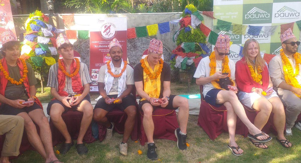 पोखरामा भाइटीका महोत्सव : पर्यटकहरू पनि झुमे नेपाली संस्कृतिमा