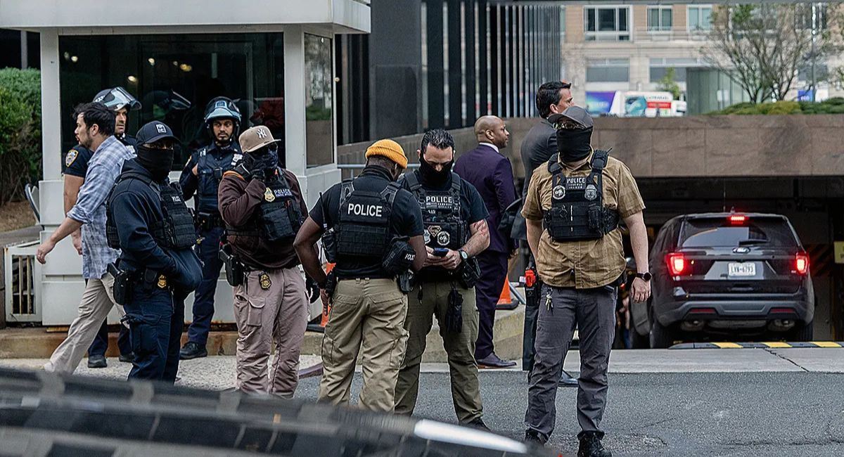 DHS भन्छ– २ लाखभन्दा बढी अमेरिकीले ICE एजेन्ट बन्न आवेदन दिए