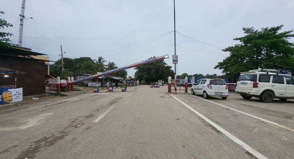 धनुषा र महोत्तरीसंग जोडिएका नेपाल–भारत नाका बन्द