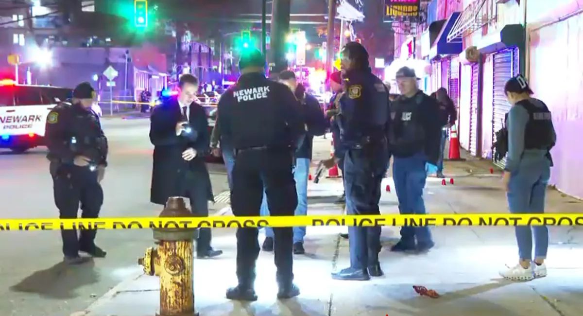 न्युर्कमा सामूहिक गोलीकाण्ड: १० वर्षीय बालकसहित दुईको मृत्यु, तीन घाइते