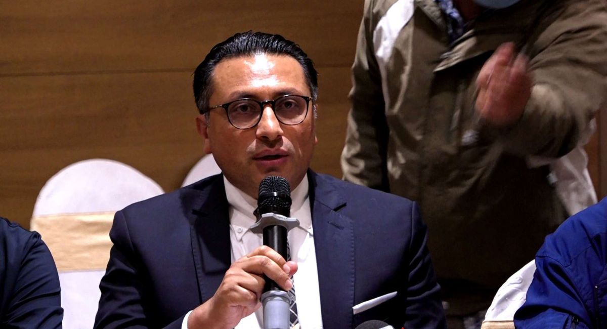 मतदान गर्न पाउने विदेशमा रहेका नेपालीहरुको नैसर्गिक अधिकार हो : डा.वाग्ले