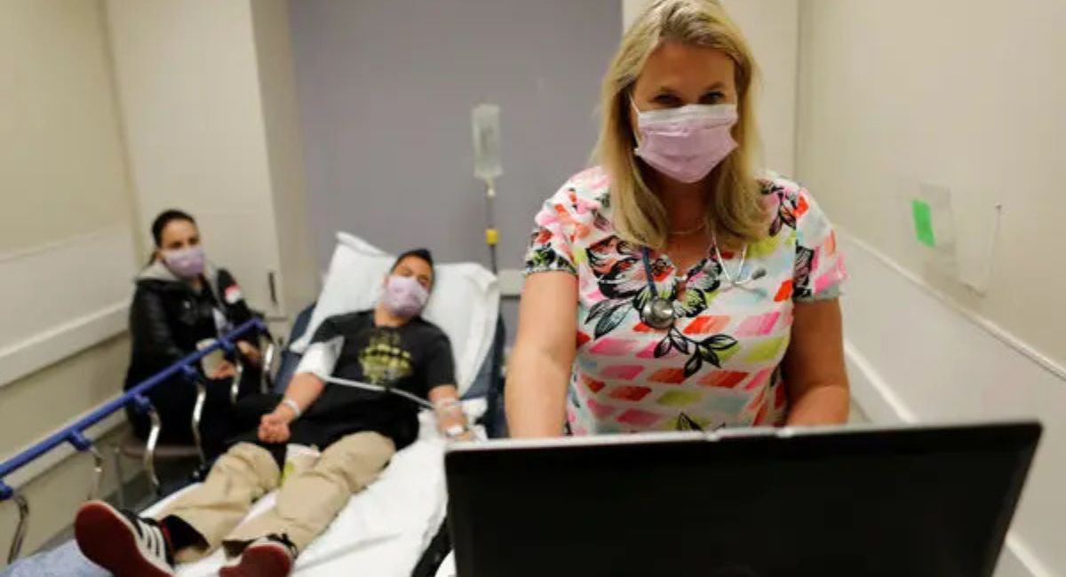 अमेरिकामा मौसमी फ्लु प्रकोप: अस्पताल भर्ना र मृत्युको सङ्ख्या बढ्दो