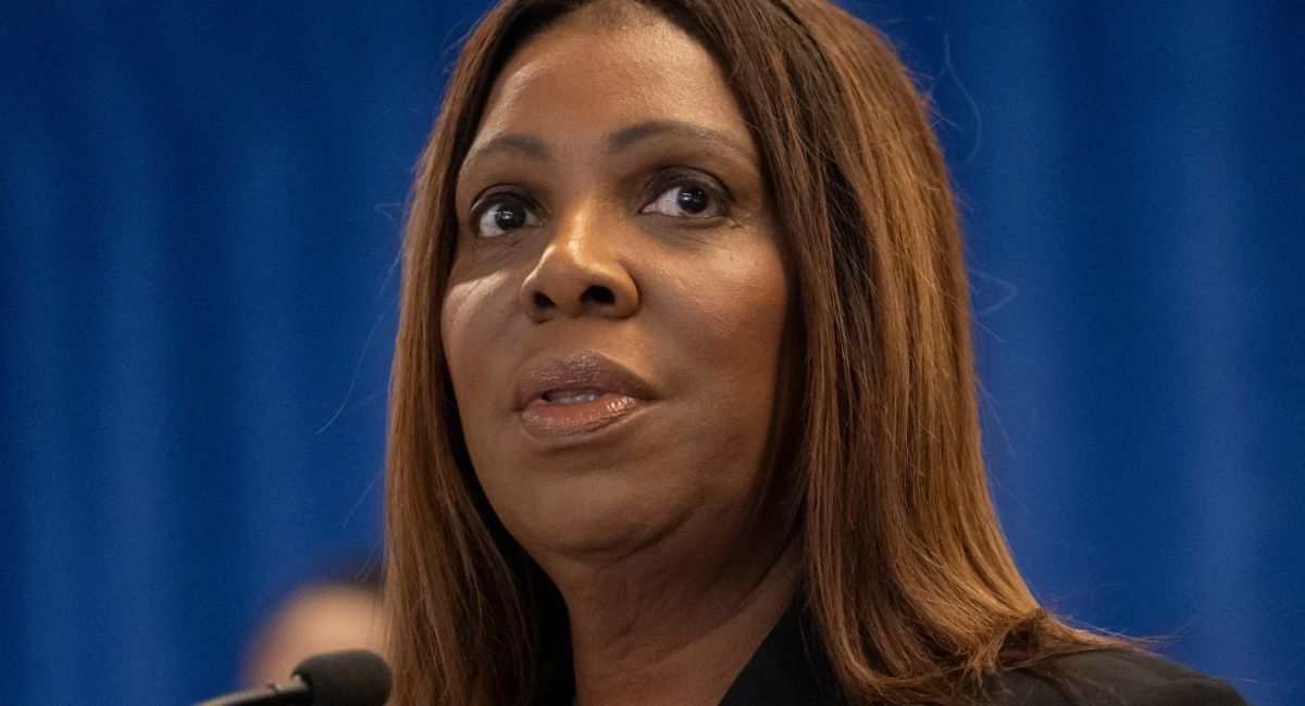 न्यूयोर्कको ‘ग्रीन लाइट’ कानुनलाई संघीय न्यायाधीशको समर्थन, ट्रम्प प्रशासनको चुनौती अस्वीकार