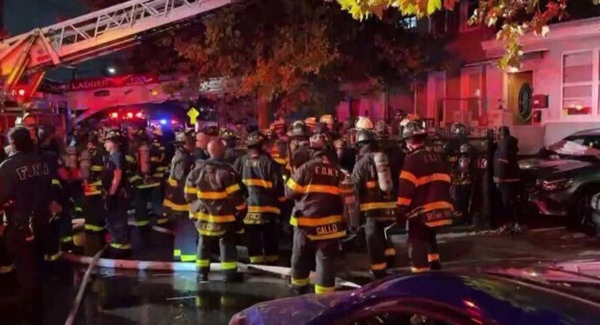 ब्रुकलिनको एक बेकरीमा भीषण आगलागी : एक दमकलकर्मी गम्भीर घाइते, सर्वसाधारण प्रभावित