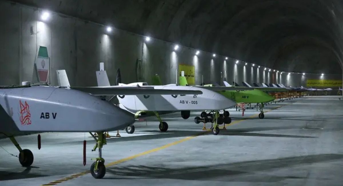 अमेरिकालाई जवाफ: इरानले तैनाथ गर्यो १ हजार ‘लडाकु ड्रोन’, खाडीमा युद्धको खतरा