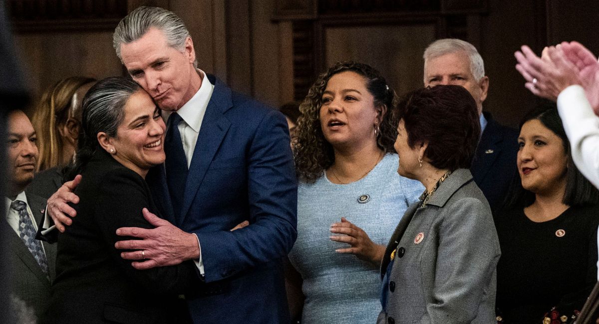 क्यालिफोर्नियाको पहिचान र भविष्य, न्युजमको ठोस रोडम्याप