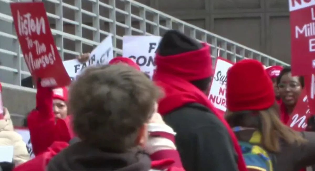 न्युयोर्कका अस्पतालमा नर्सहरूको हड्ताल: सेवा ठप्प गर्ने चेतावनी