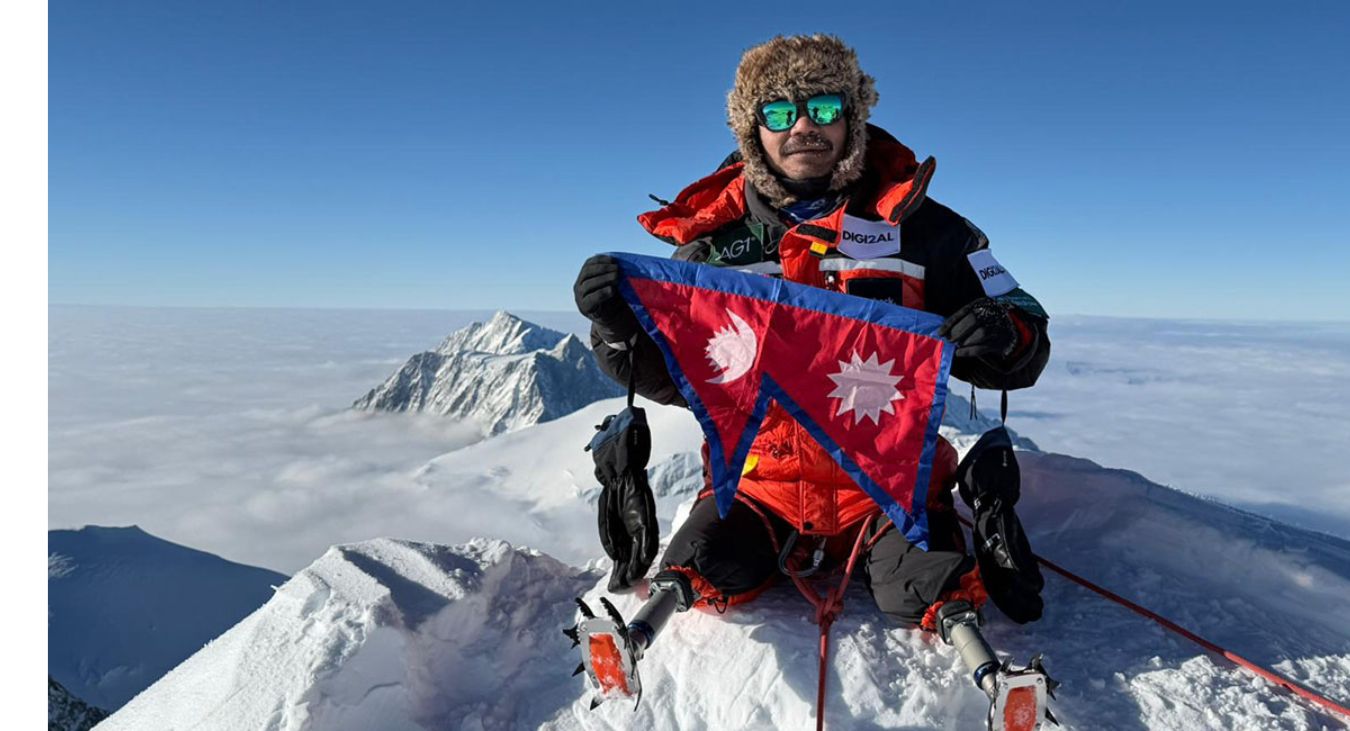 कृत्रिम खुट्टाकै भरमा सातै महादेशका उच्च शिखर आरोहण