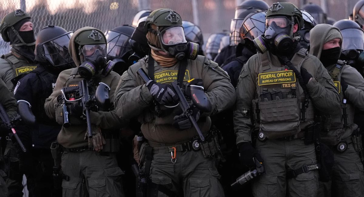 आप्रवासीमाथि कडा कारबाही, आईसलाई २०२९ सम्म अर्बौँ बजेट