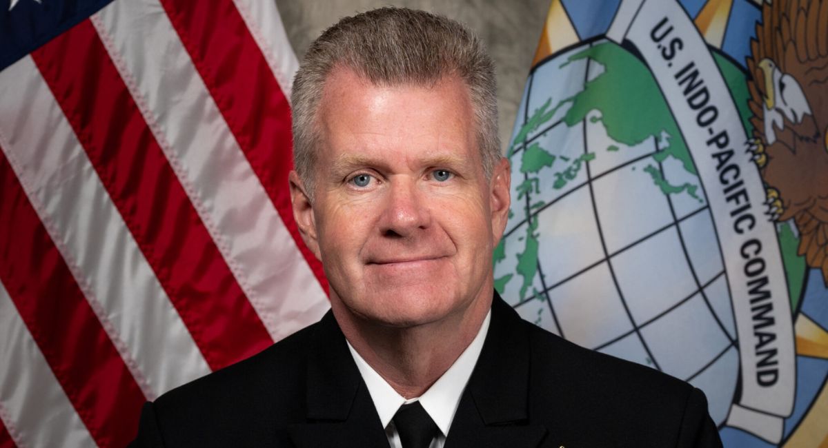 चार्टर विमानबाट १३ जनाको टोली सहित अमेरिकी इन्डो-प्यासिफिक कमान्डर पापारो काठमाडौँ ओर्लिए