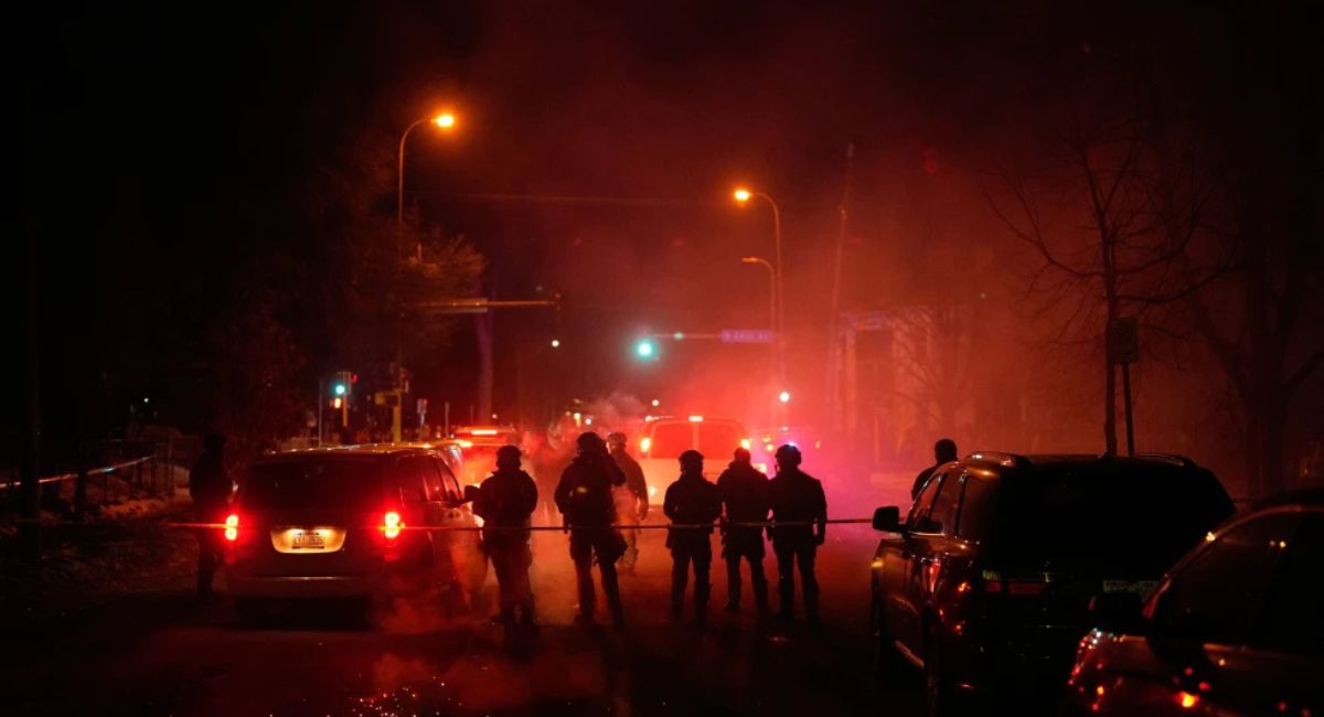 मिनियापोलिस झडप: औँला टोकिदिने महिलासहित ४ जना विरुद्ध मुद्दा दर्ता