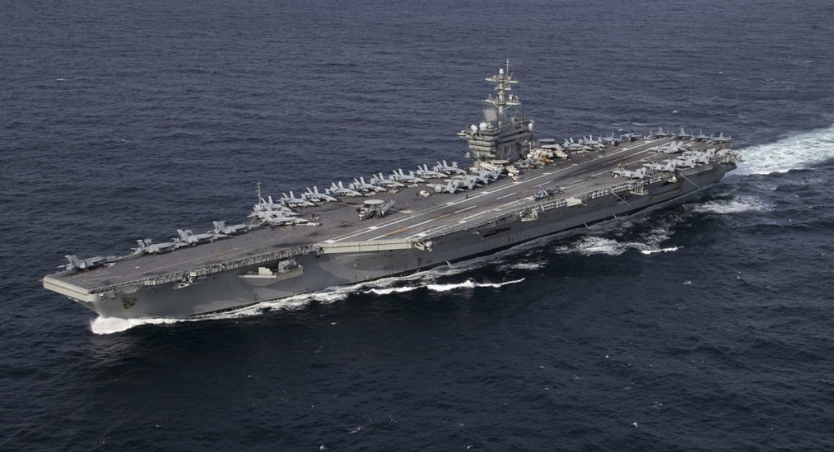 अमेरिकी युद्धपोत अब्राहम लिंकनमा इरानले आक्रमण गरेको दाबी