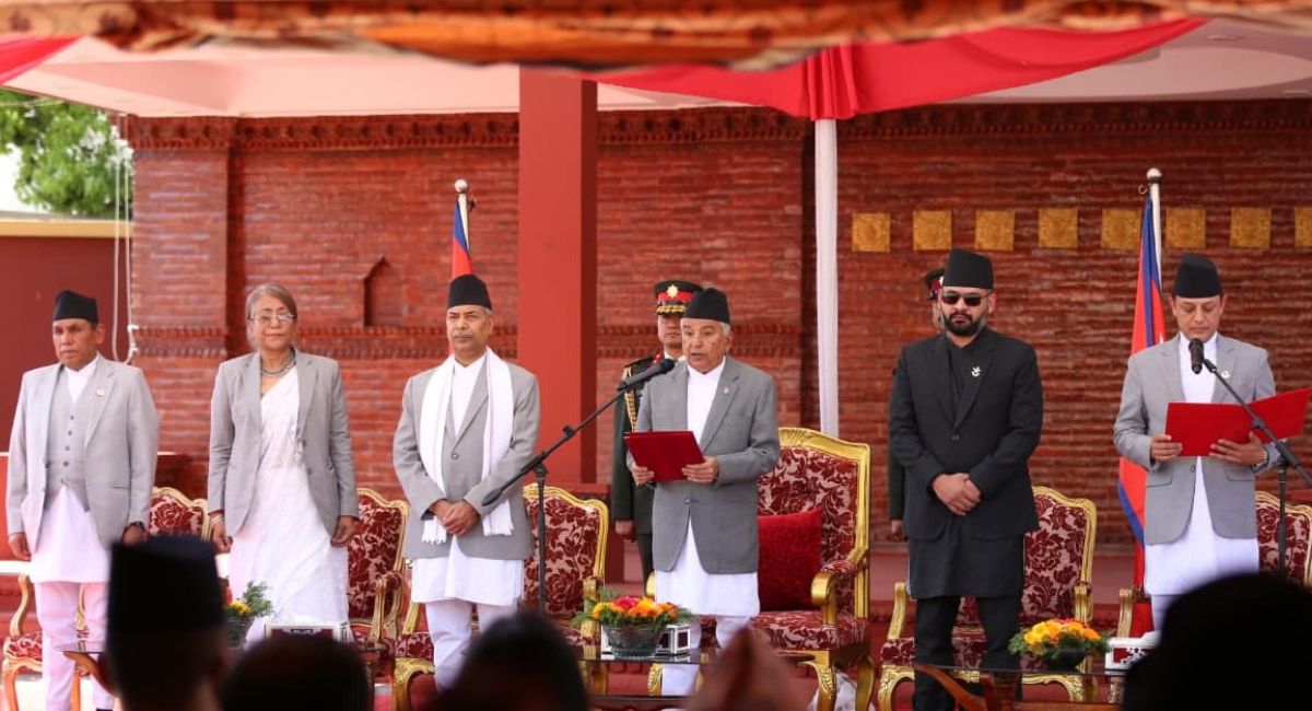 नवनिर्वाचित सभामुख डोलप्रसाद अर्यालले लिए शपथ