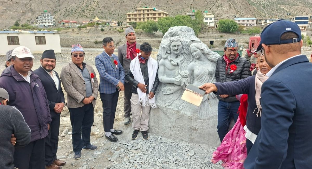 जोमसोममा १५ दिने मूर्तिकला कार्यशाला सम्पन्नः शालिग्राममा कुँदिए २५ वटा मूर्ति