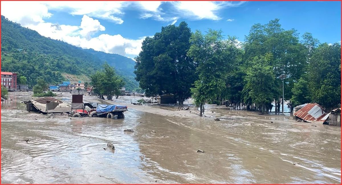 स्याटलाइट तस्बिरले खुलायो भोटेकोशी बाढीको कारण: हिमपहिरोले ल्यायो विपत्ति