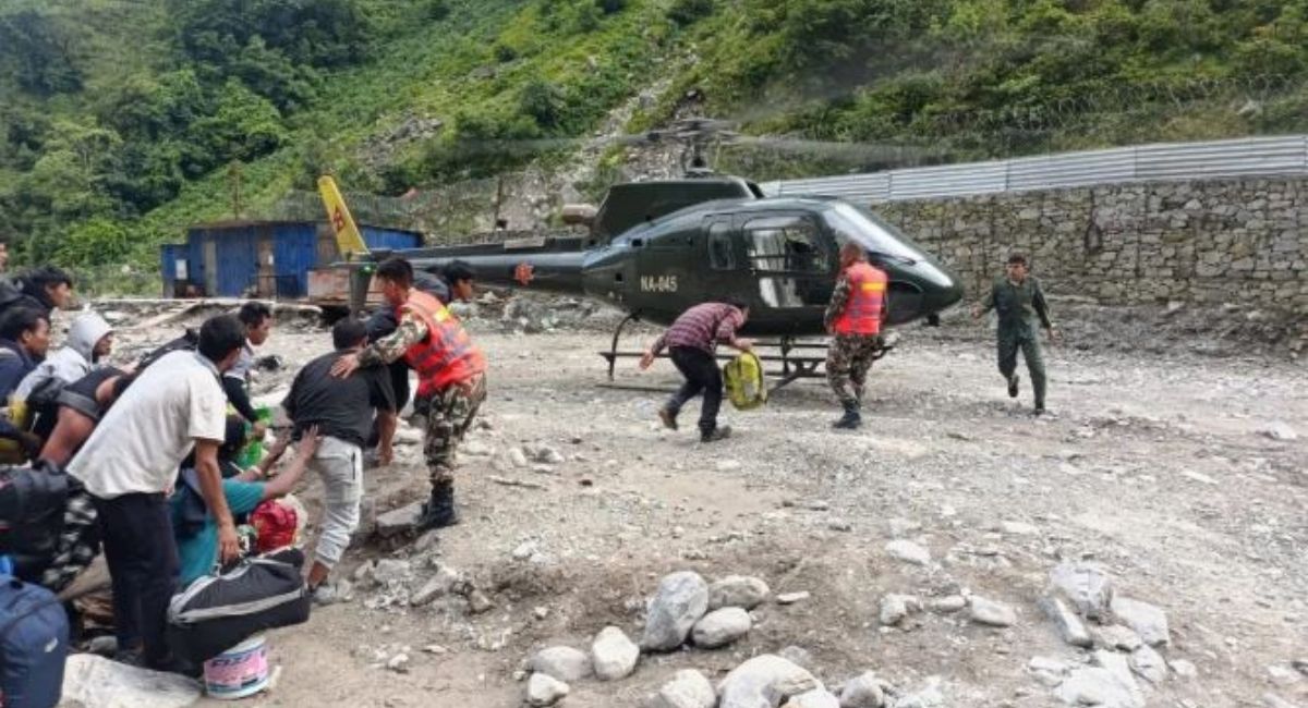 भोटेकोशी बाढी: ३२४ विदेशीको उद्धार, ५९० अझै बेपत्ता