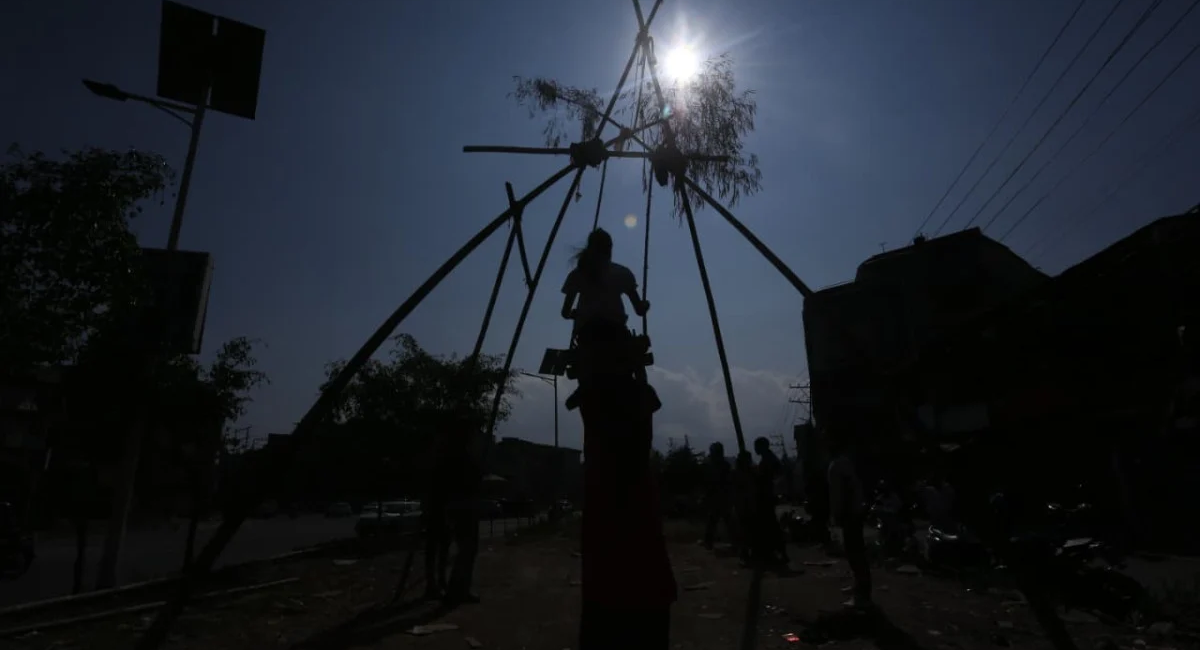गाउँबस्तीमा दसैँको रौनक, बजारमा चहलपहल